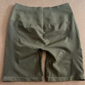 Alphalete Amplify 6.5” Shorts - Oak